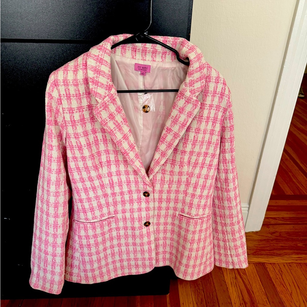 Plaid pink blazer